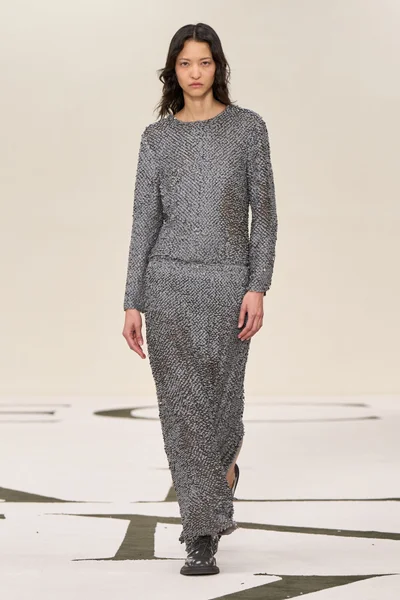Look 44